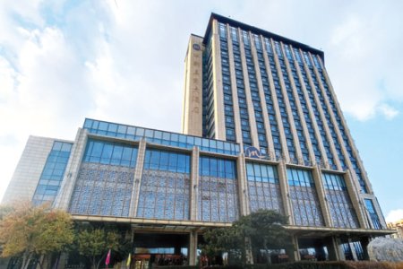 青岛华韵美爵大酒店